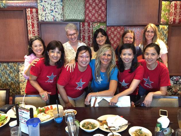 :Favorite Indo photos:SPH Moms, Me Debby Tahir.JPG